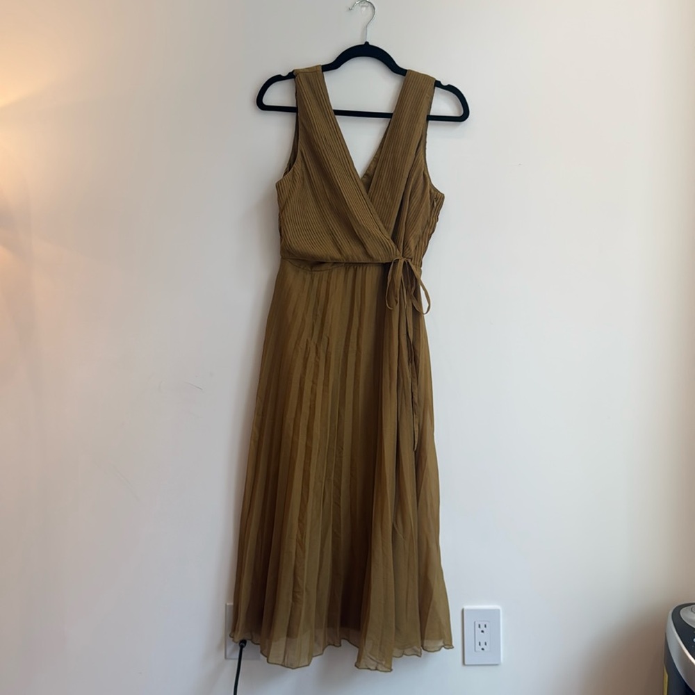 OLIVE COCKTAIL DRESS - NEW NEVER WORN